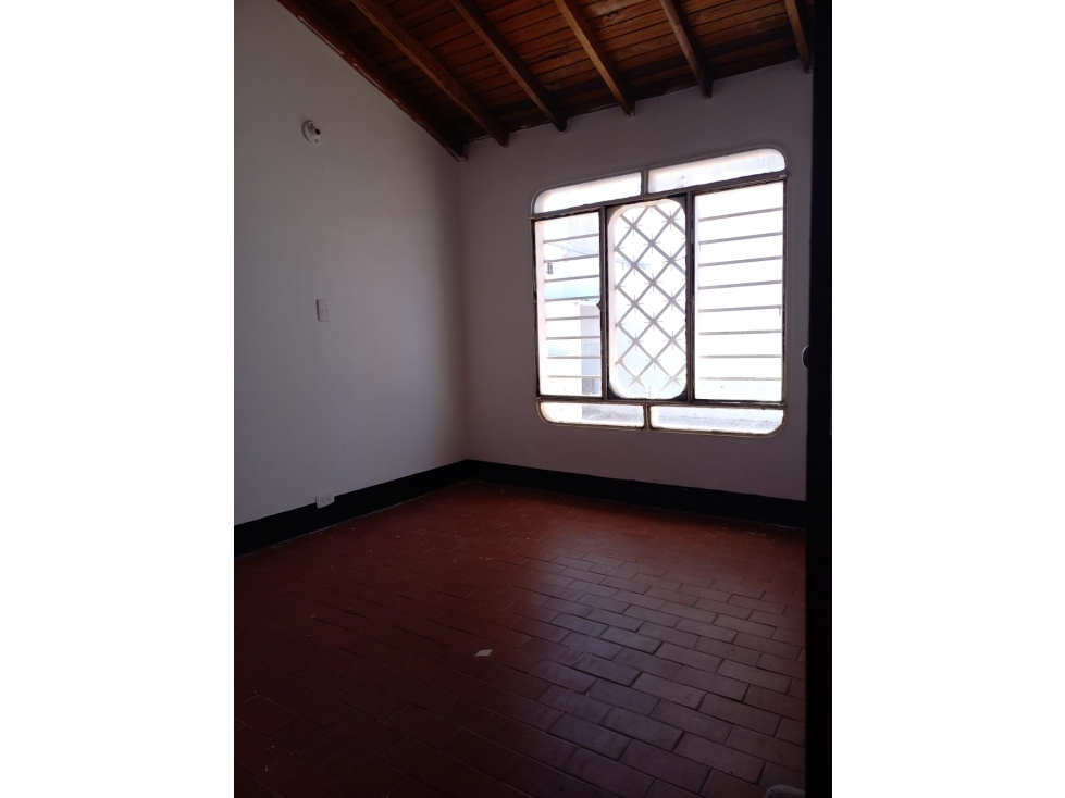 SE VENDE CASA EN EL BARRIO VILLAS DE SEVILLA VILLA DEL ROSARIO - 4
