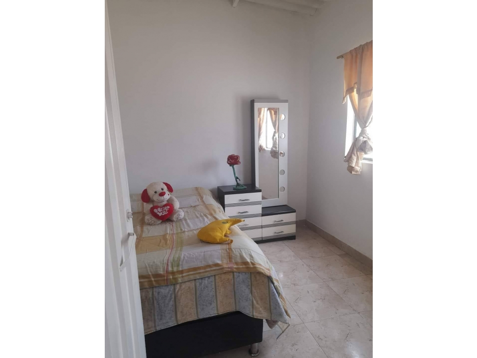 SE VENDE HERMOSA CASA EN LA PRIMERA ETAPA ATALAYA — foto 4