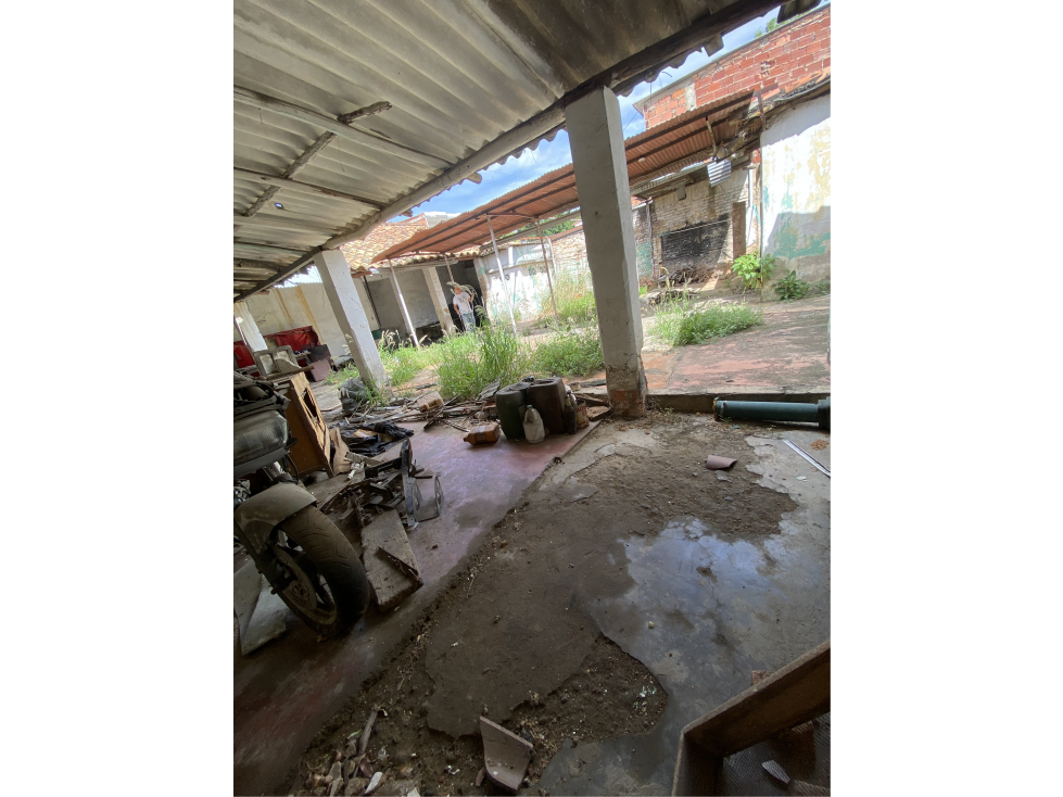 LOTE PARA VENTA. EXCELENTE PARA INVERSIÓN DESARROLLAR PROYECTOS - 4