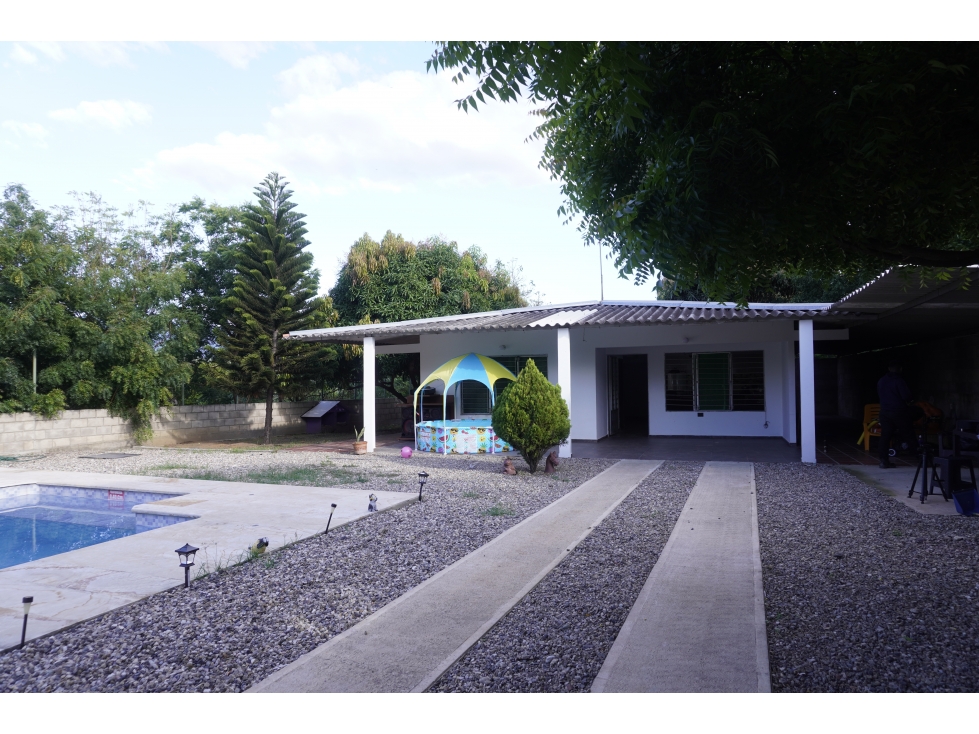 CASA CAMPESTRE EN ARRIENDO POR DIAS EN JUAN FRIO - 4