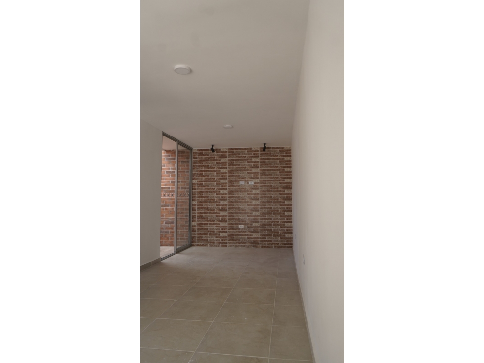 SE ARRIENDA VIVIENDA EN EL CONJUNTO CERRADO VALLARTA — foto 2