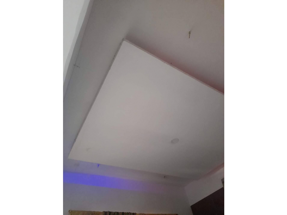 SE VENDE HERMOSA CASA EN LA PRIMERA ETAPA ATALAYA — foto 5