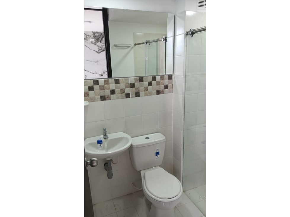 CONJUNTO CERRADO CATANIA APARTAMENTO 201 TORRE 4 - 5