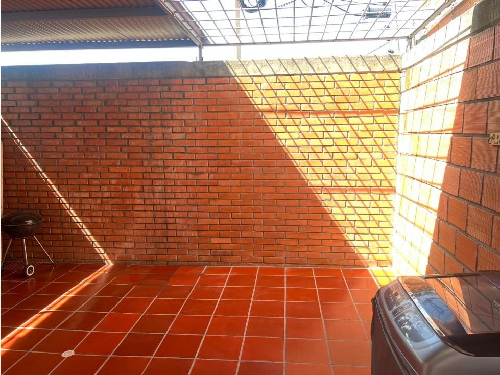 SE VENDE HERMOSA VIVIENDA EN EL CONJUNTO VILLAS DE ZARAGOZA - 6