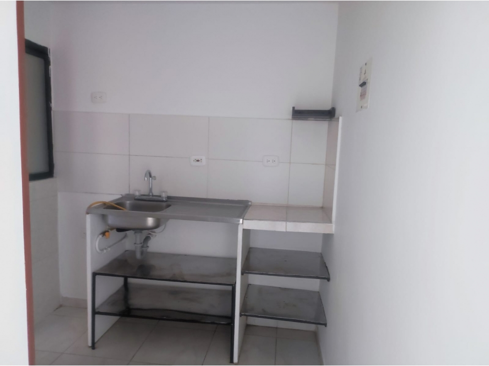 SE VENDE CASA EN LA URBANIZACION SANTA BARBARA - 6