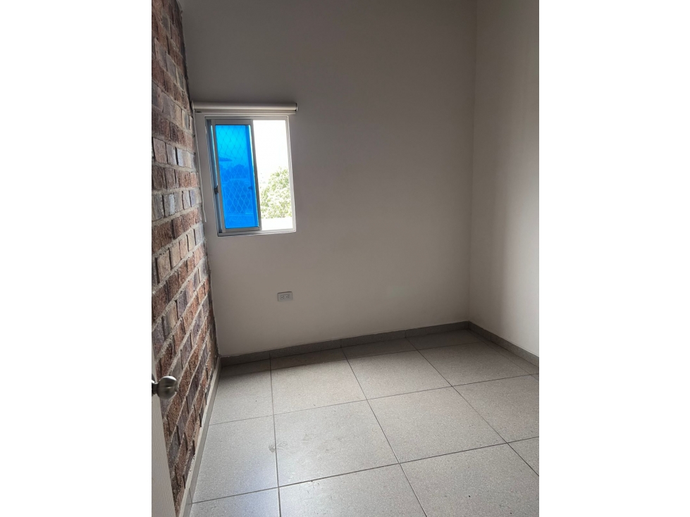 SE ARRIENDA APARTAMENTO EN EL BARRIO EL PARAMO 301 - 2