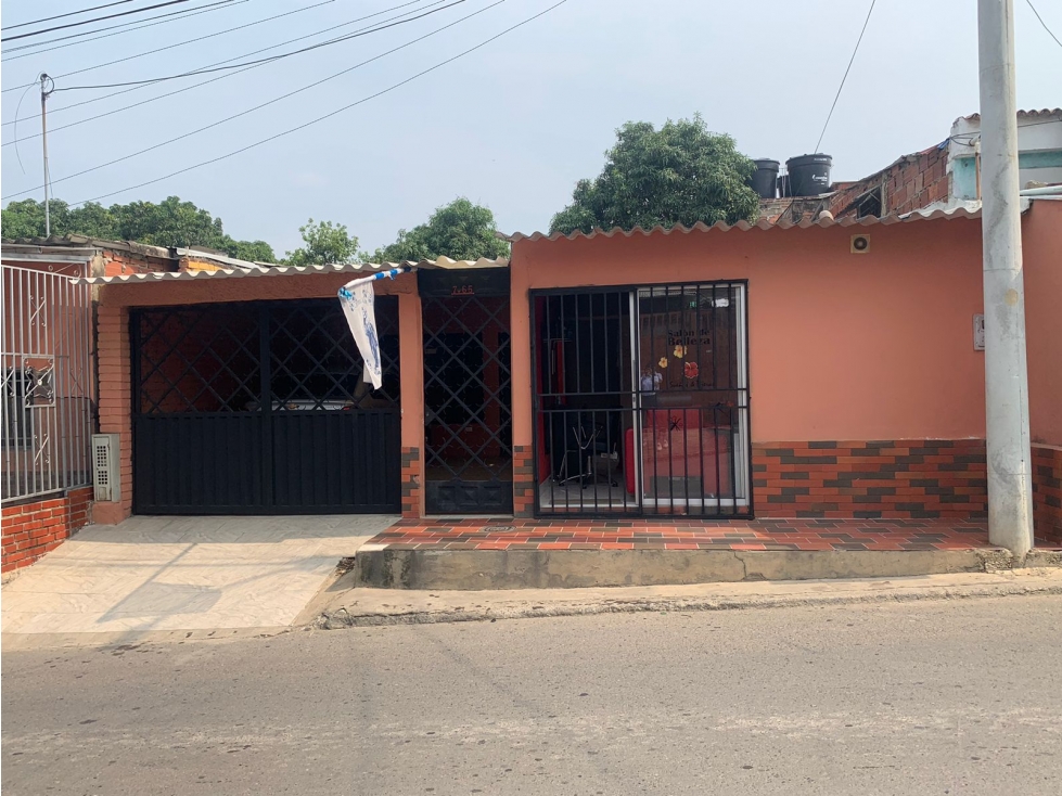 SE VENDE HERMOSA CASA EN LA PALMITA