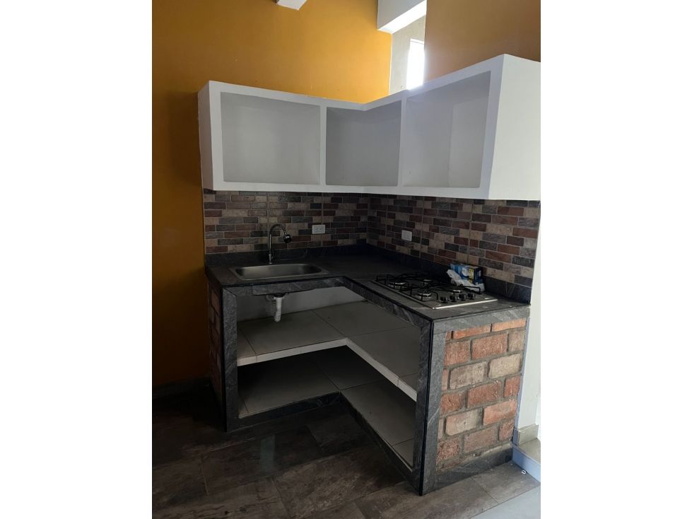 SE ARRIENDA APARTAMENTO EN EL BARRIO EL PARAMO 301 - 6