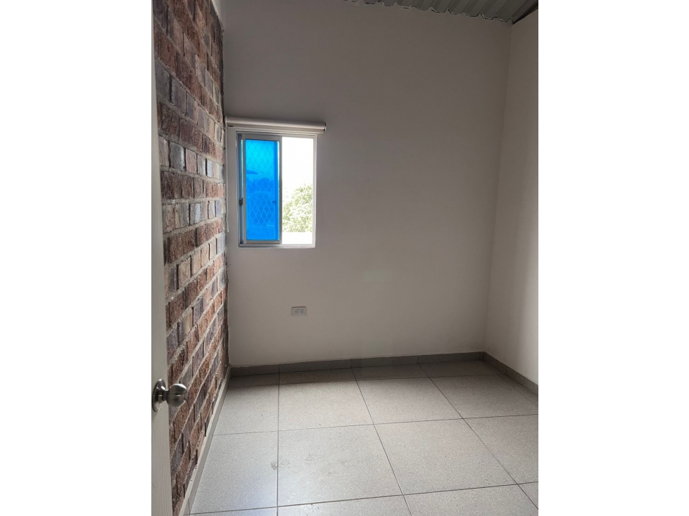 SE ARRIENDA APARTAMENTO EN EL BARRIO EL PARAMO 301 - 4