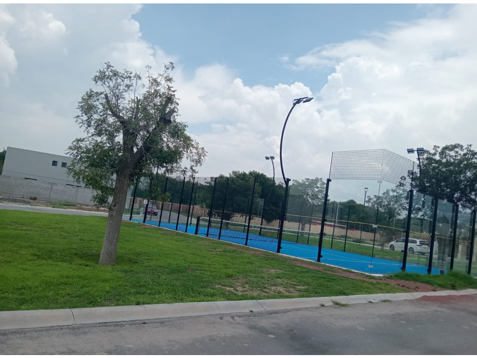 Terreno en venta Fraccionamiento Cartagena al Norte de Saltillo - 2