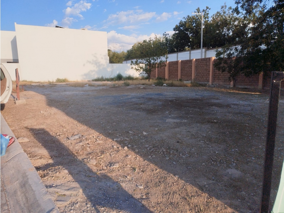 Terreno en venta Fraccionamiento Cartagena al Norte de Saltillo - 4