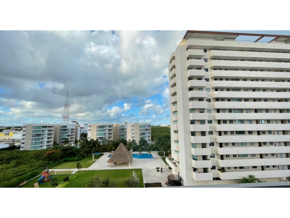 Departamento espacioso de dos recaramas en el centro de Cancún
