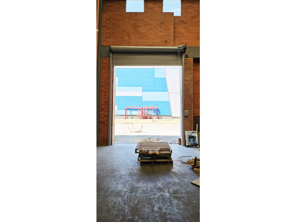 Bodega 1.000 M2 Zona Franca - 4