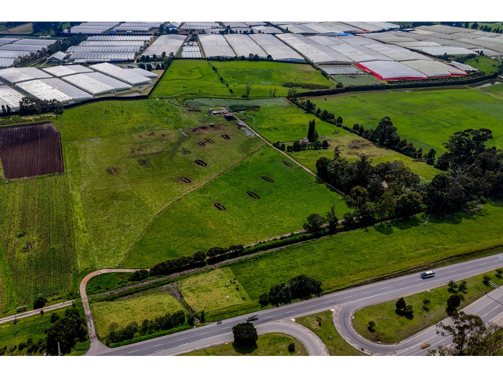 Lote Estratégico Cajicá-Zipaquirá 230.000 M2 Uso Mixto e Institucional - 6