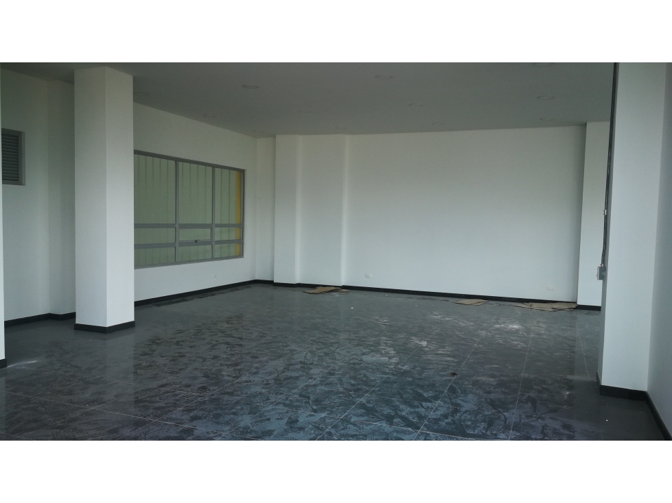 Vendo Bodega en Parque Industrial 2.994 M2 - 4