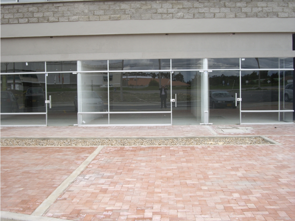 Arriendo Local Autopista Medellin 49 M2 - 4