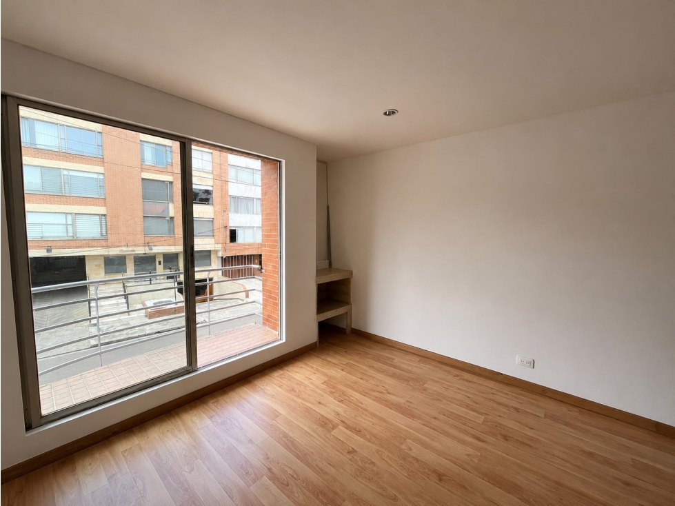APARTAMENTO EN VENTA EN PUENTE LARGO — foto 4