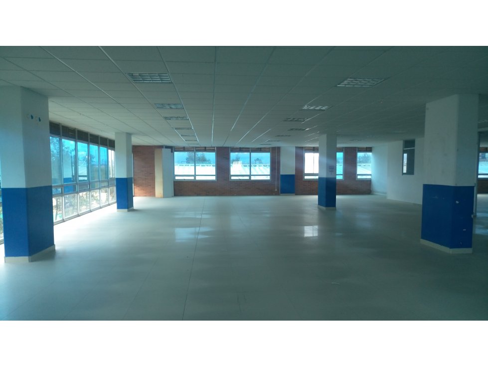 Arriendo Oficinas en Autopista Medellín - 2
