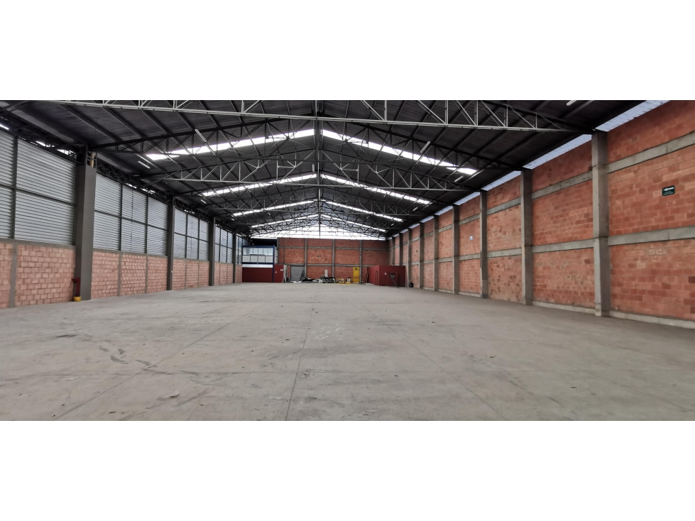 Arriendo Bodega Mosquera 1.618 M2 - 3