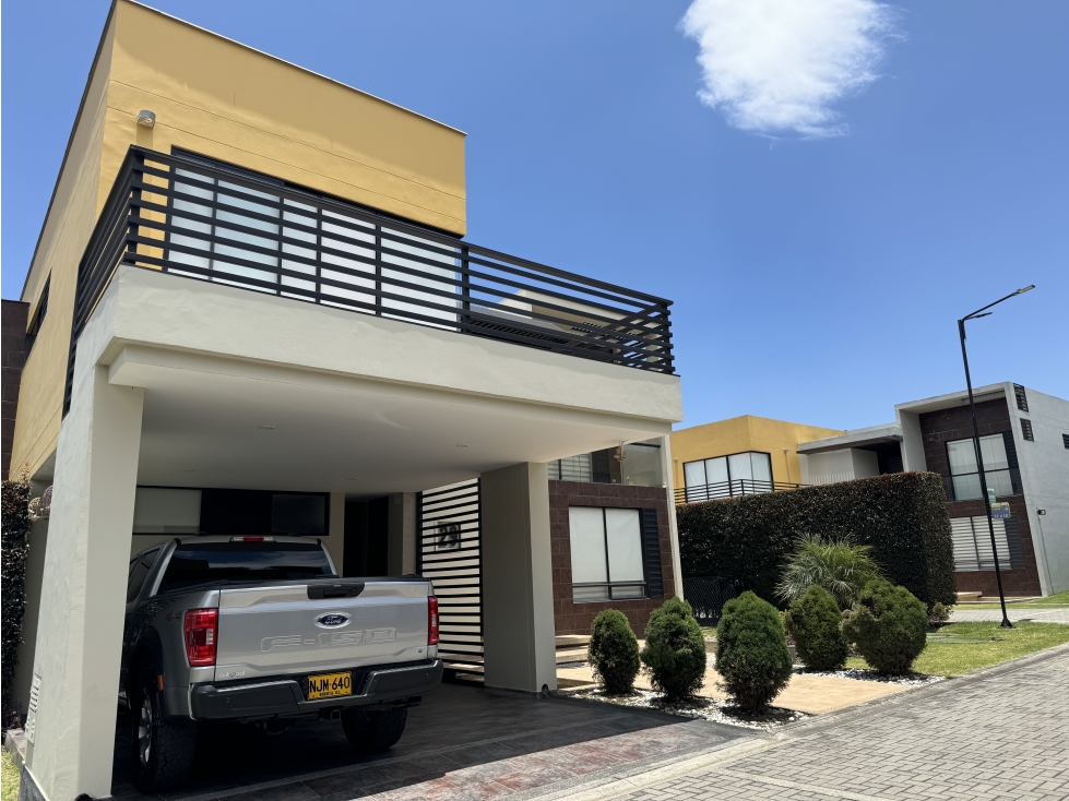 CASA EN VENTA, CONJUNTO VILA STYLE HOUSE, COTA — foto 2