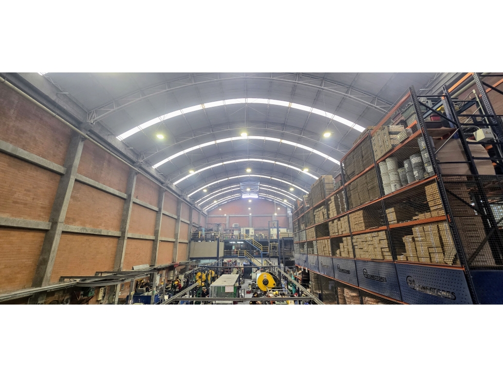 Venta de Bodega Industrial en Siberia, Cundinamarca - 1