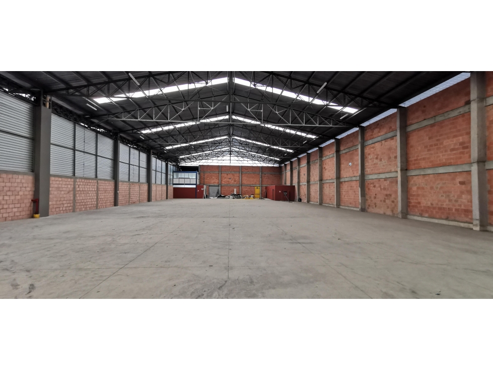 Arriendo Bodega Mosquera 1.618 M2 - 1