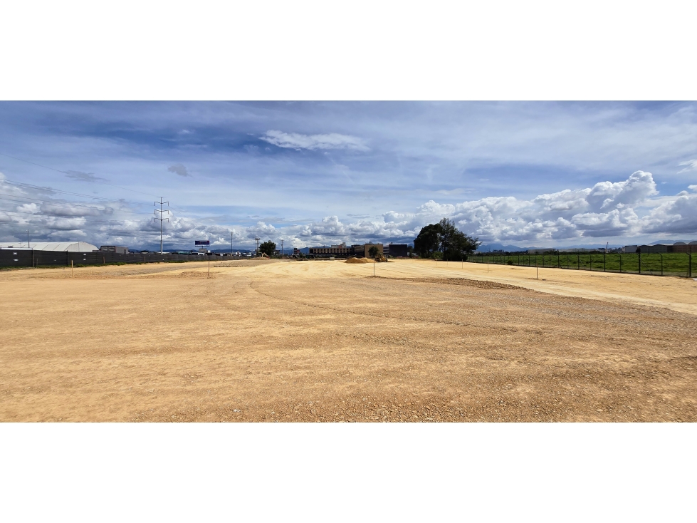 Arriendo Lote 12.000 Autopista Medellín - 4