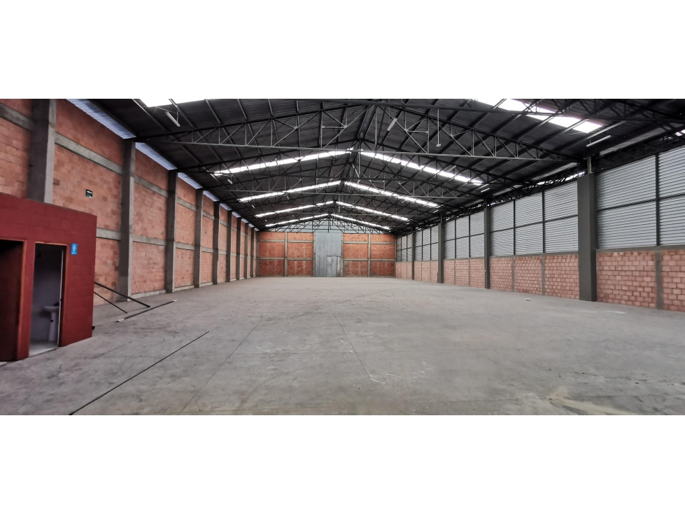 Arriendo Bodega Mosquera 1.618 M2 - 2