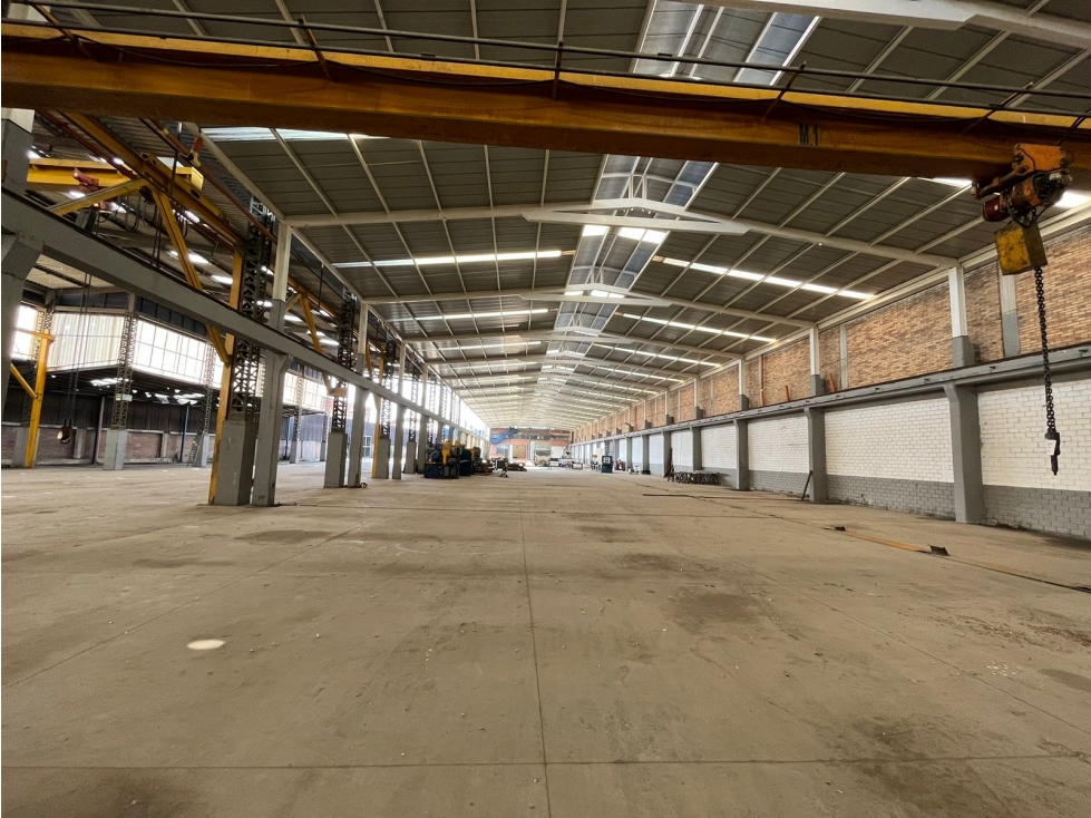 VENDE BODEGA 7.000 M2 MADRID CUNDINAMARCA - 4