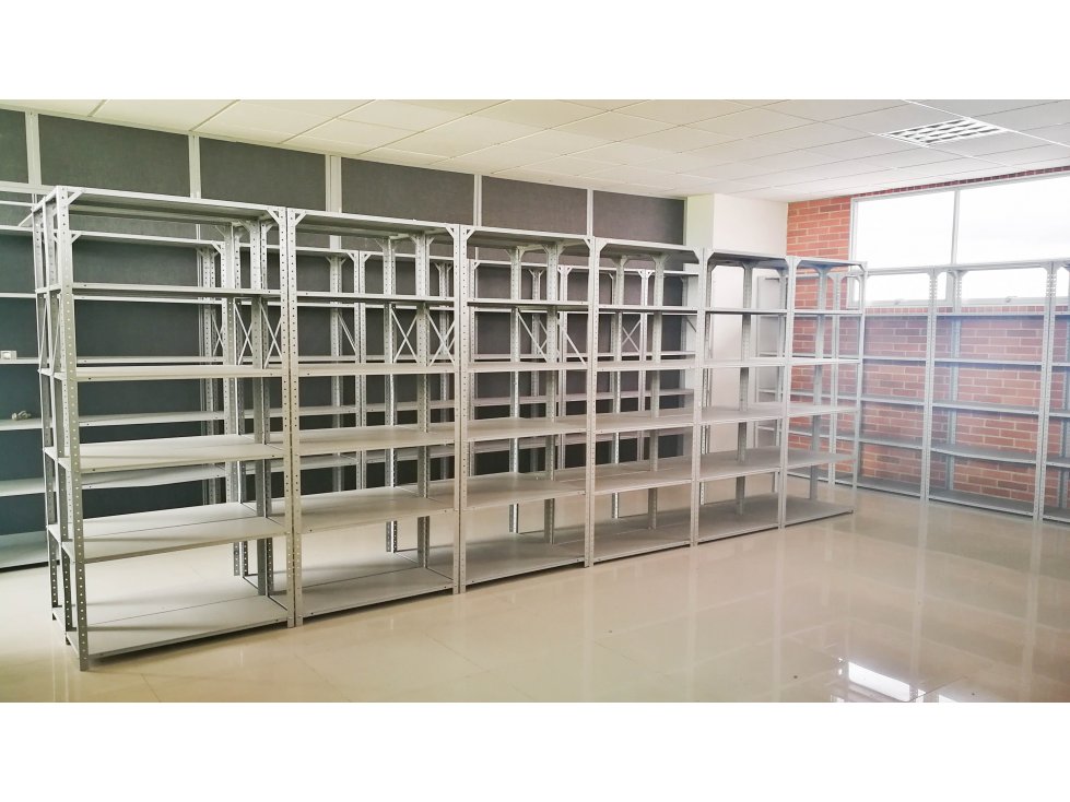 Arriendo Edificio en la Autopista Medellín - 5