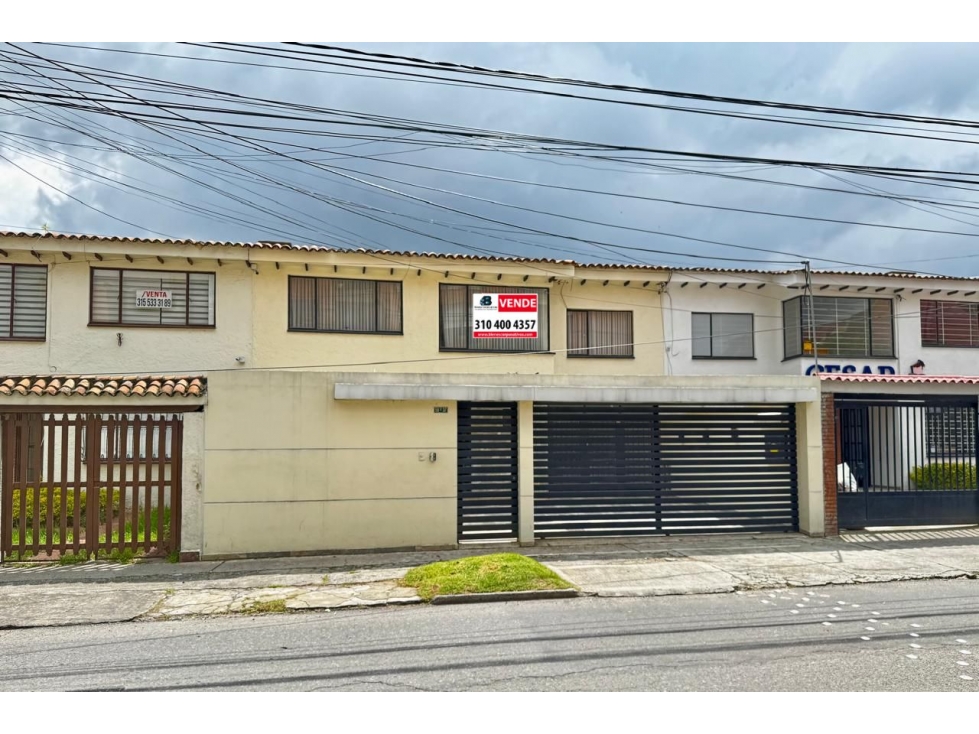 CASA EN VENTA, BARRIO LAS VILLAS