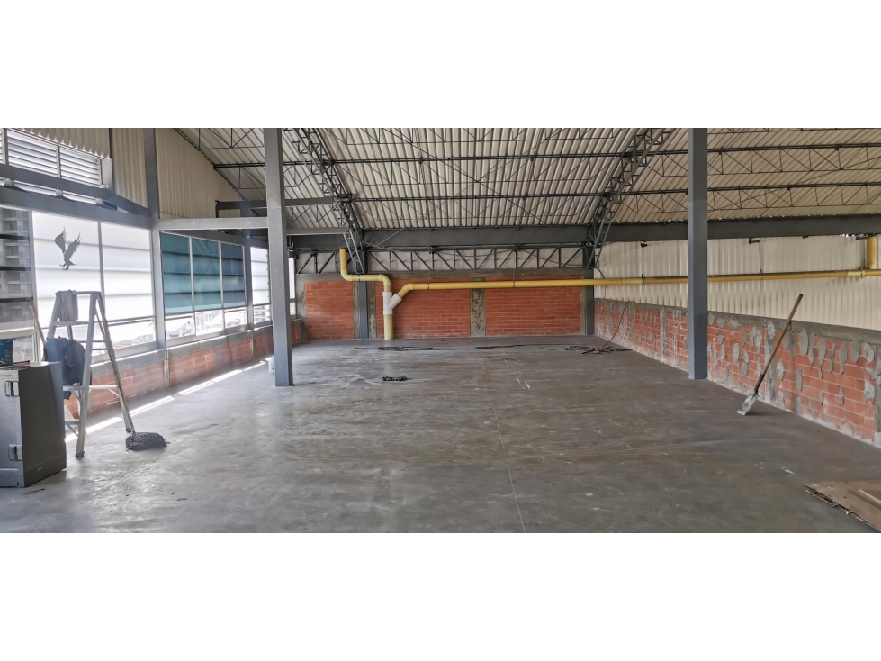 Se Arrienda Nueva Bodega 4.256 M2 Fontibón — foto 5