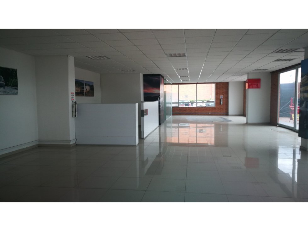 Arriendo Edificio en la Autopista Medellín - 3
