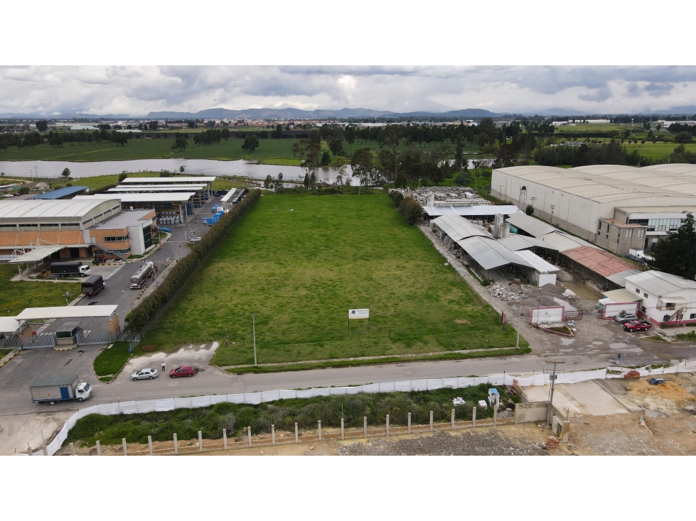 Venta de Lote Autopista Medellín 14.850 M2 - 2