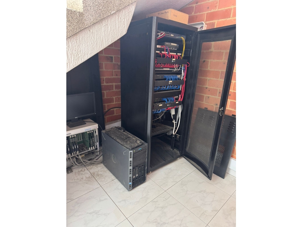 VENDE BODEGA 7.572 M2 FUNZA - 5