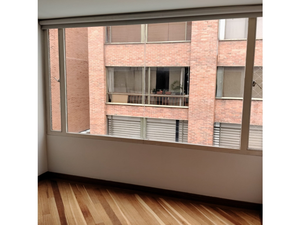 En Venta: Amplio Apartamento 135m² Pepe Sierra | 3 Hab + Estudio — foto 2