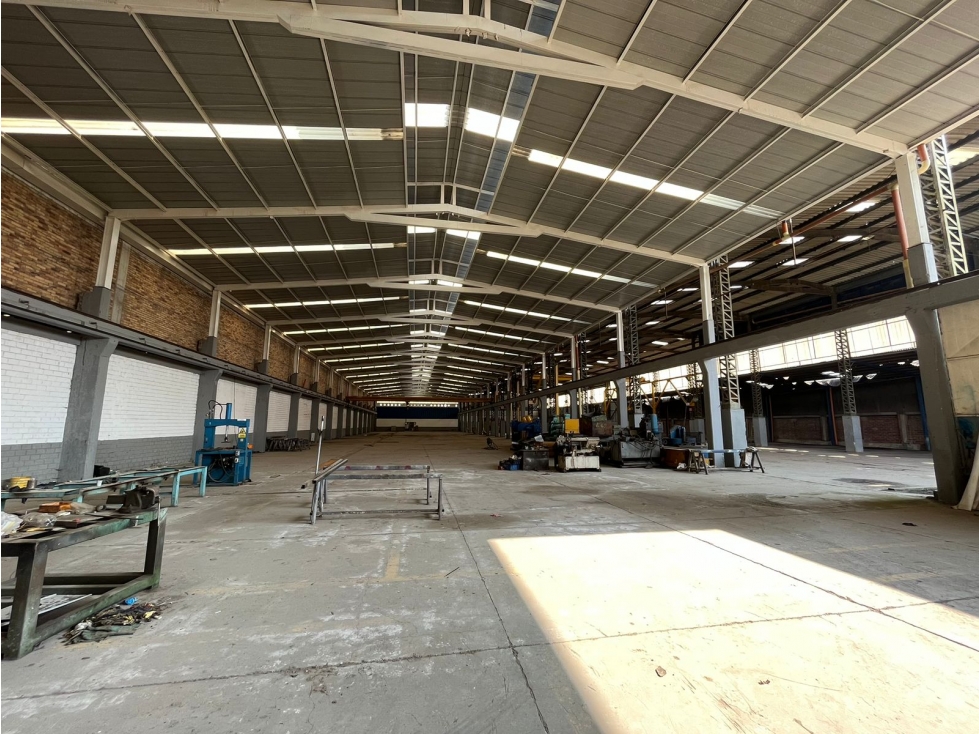 ARRIENDA BODEGA 7.000 M2 MADRID CUNDINAMARCA - 4