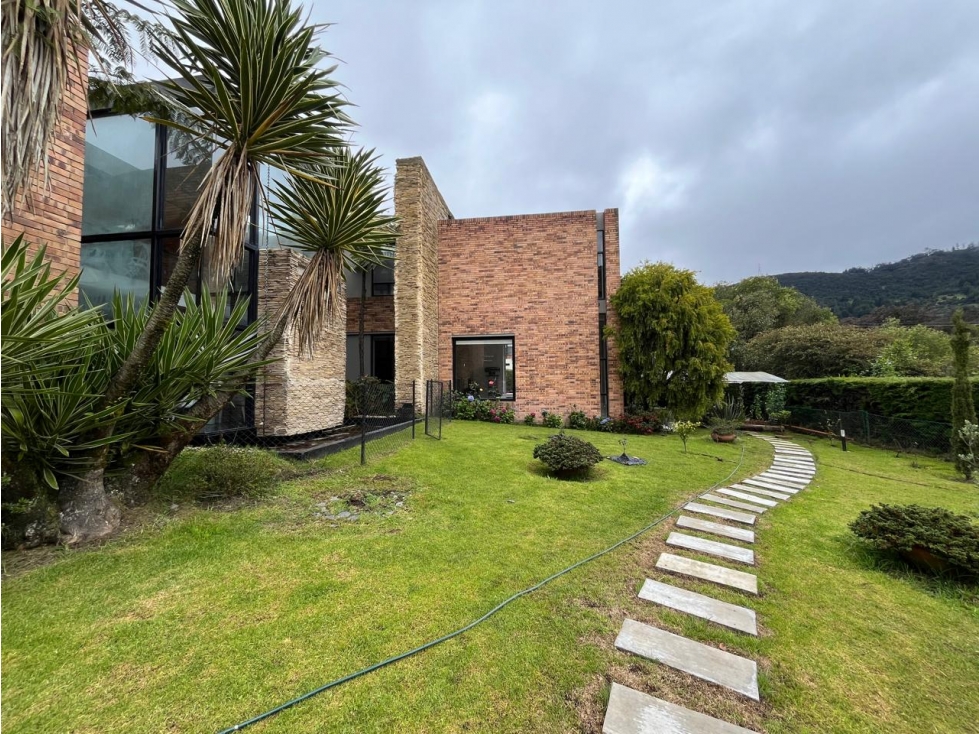 CASA EN ARRIENDO EN LA CALERA - TEUSACA
