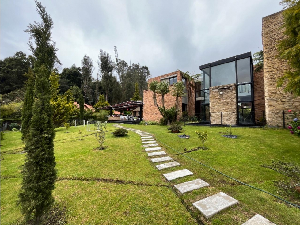 CASA EN ARRIENDO EN LA CALERA - TEUSACA
