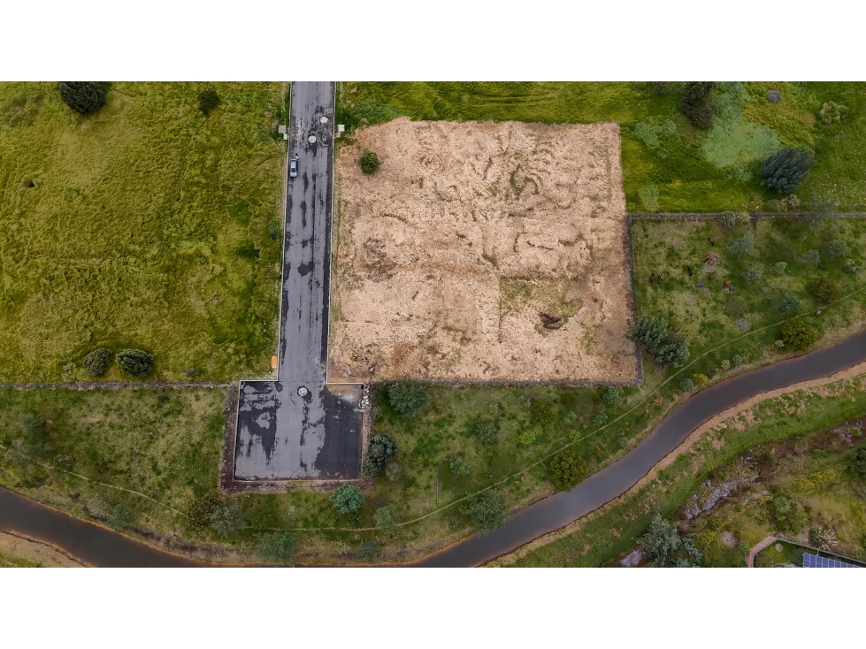 Venta Lote Industrial Autopista Medellín 10.350 M2 - 1