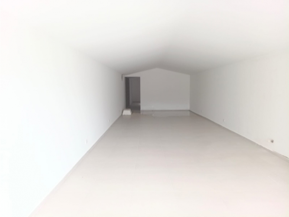 ARRIENDO LOCAL COMERCIAL 98M² EN CHÍA - 1