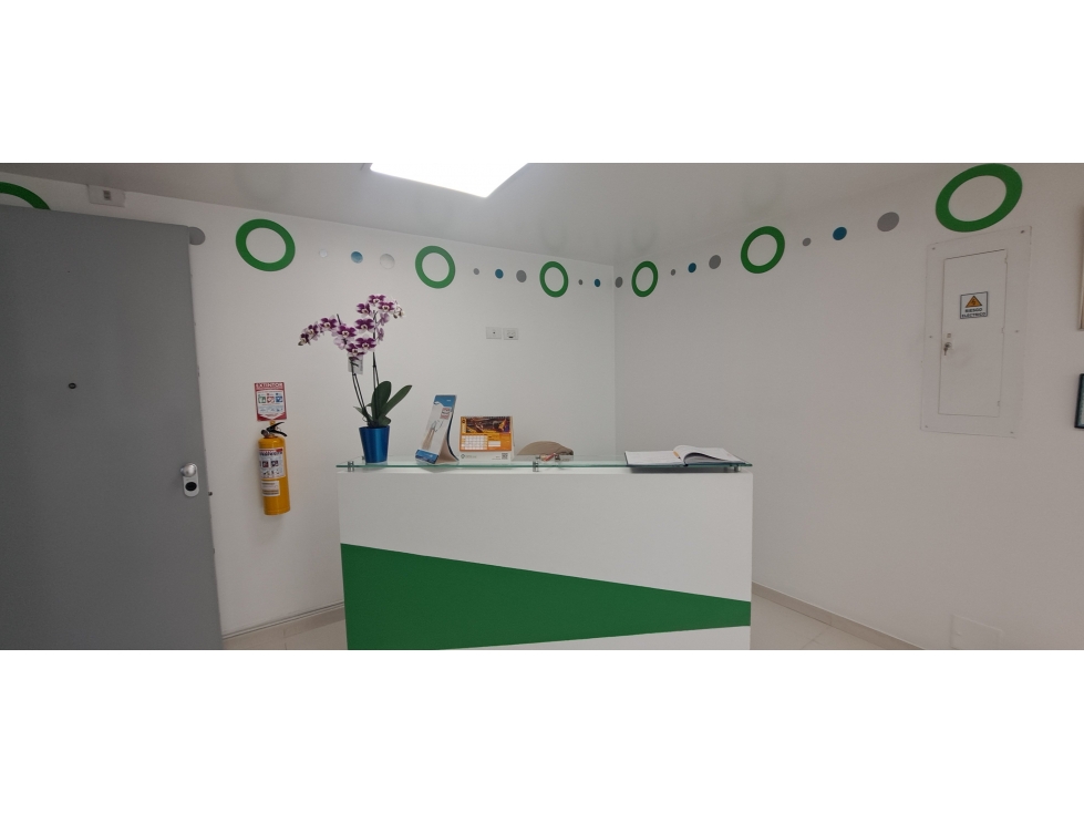 Excelente consultorio en venta de 67 m² Sector El Country — foto 3
