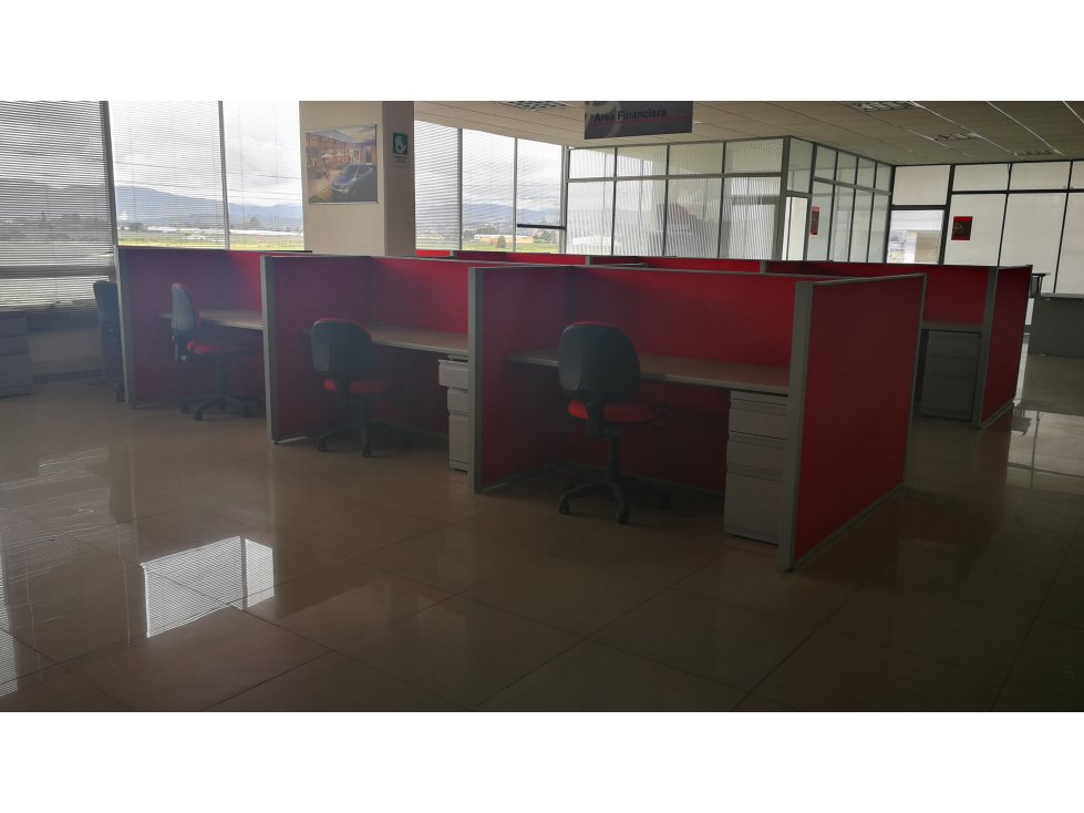 Arriendo Edificio en la Autopista Medellín - 5