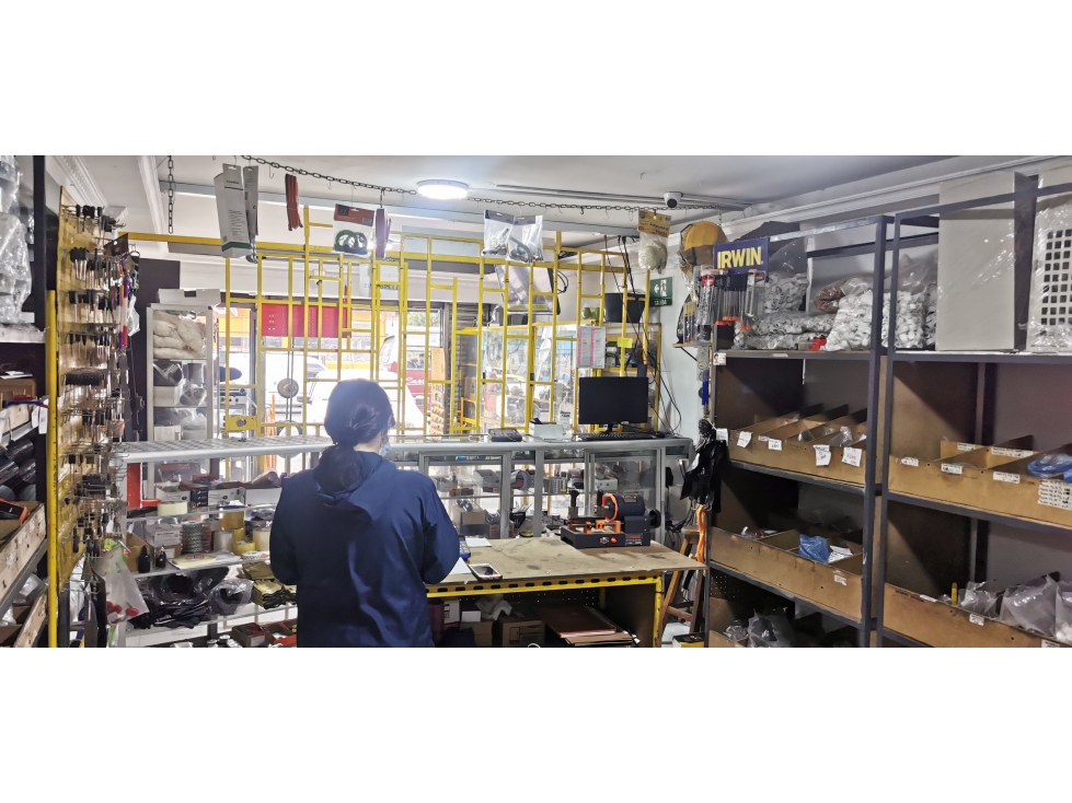 Venta de Local Comercial Primera de Mayo