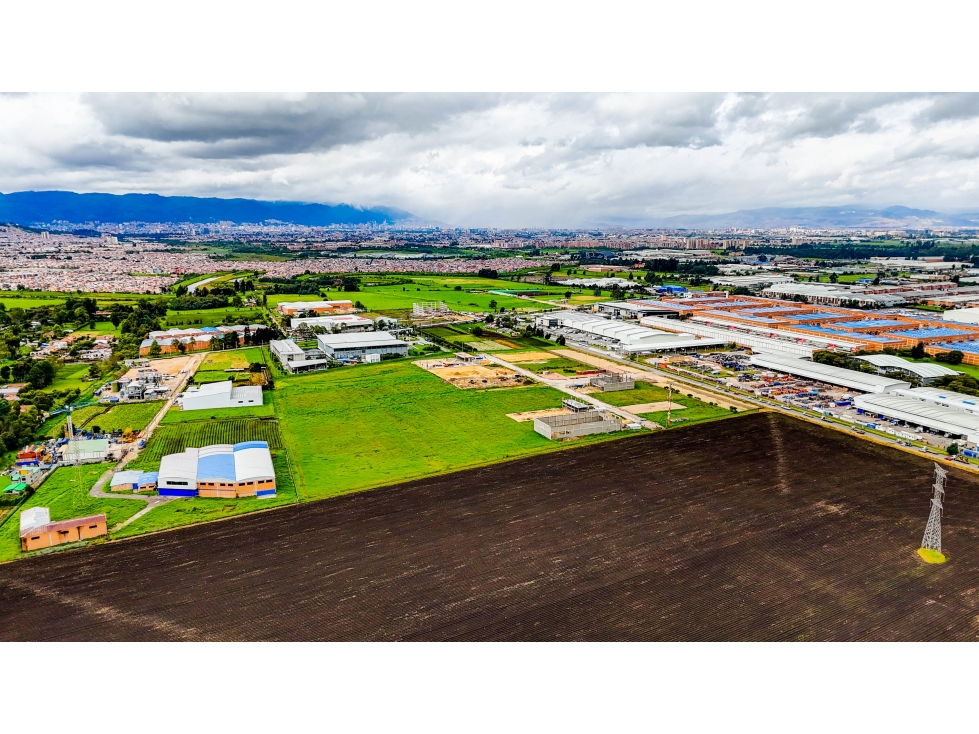 Venta Lote Industrial Autopista Medellín 13.650 M2 - 1