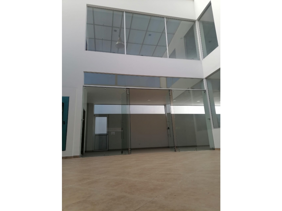 Arrienda Local 218 m2 - 5