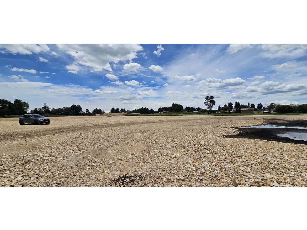Arriendo Lote 50.000 Autopista Medellín - 2