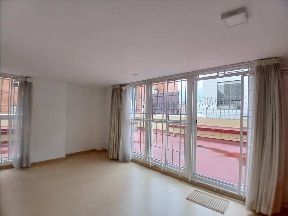 APARTAESTUDIO EN VENTA EN SANTA BARBARA — foto 4