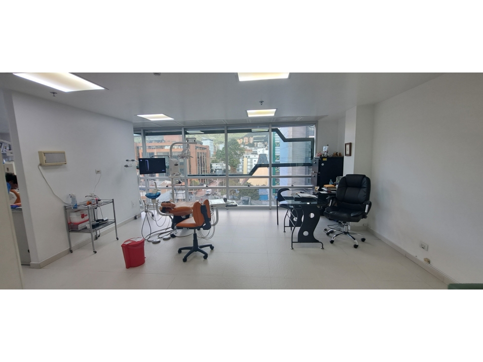 Excelente consultorio en venta de 67 m² Sector El Country — foto 5
