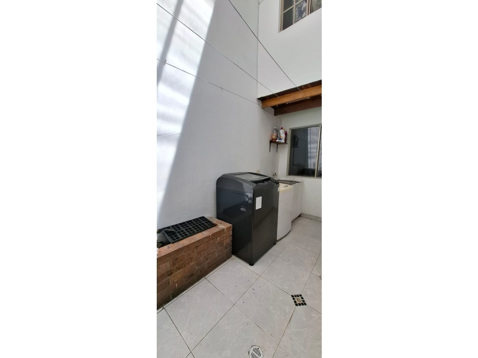 CASA EN VENTA TABIO PORTAL 155M² - 6